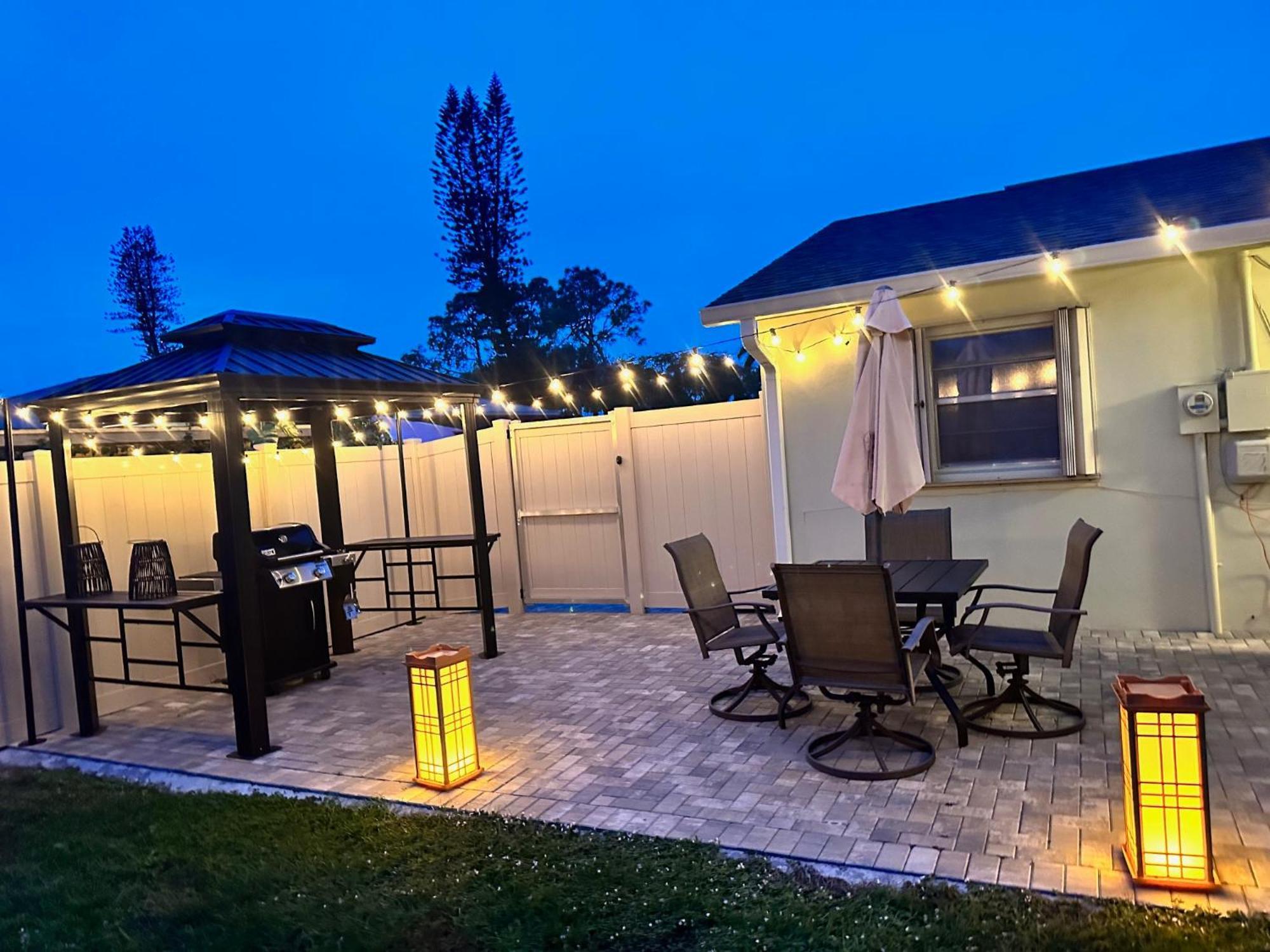 Freshly Remodeled 1970'S Single Story Villa North North Naples Exterior foto